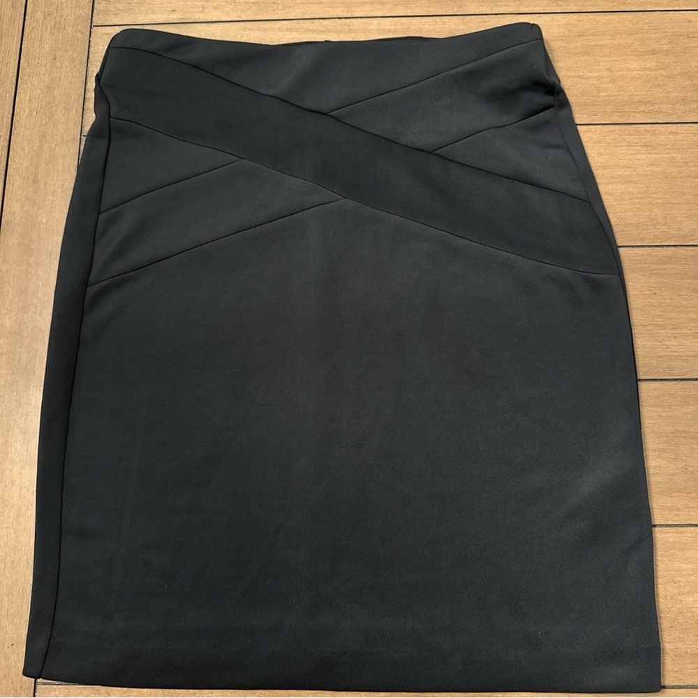 New York & Company Women’s Size Small Black Pencil Skirt New With Tags
